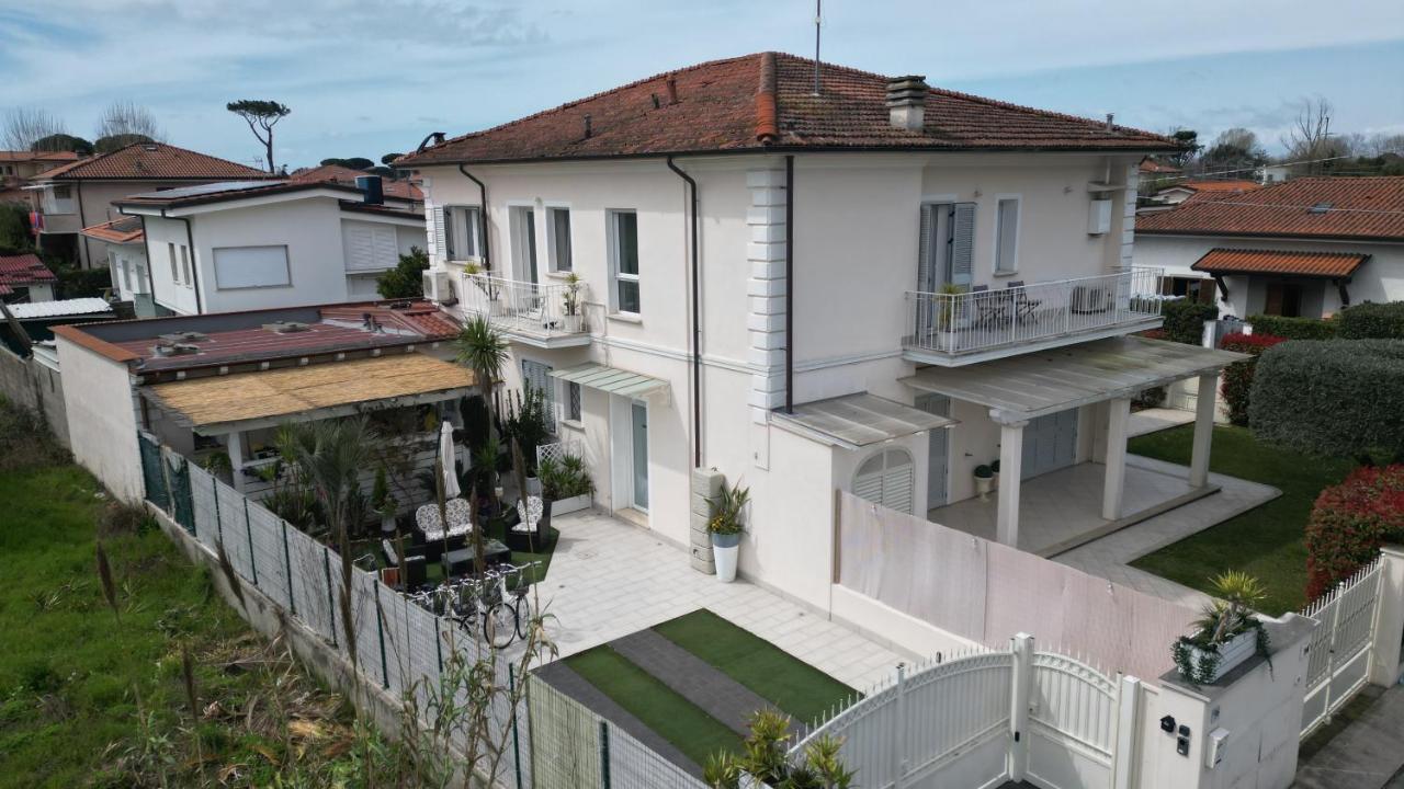La Brise Hotel Marina di Pietrasanta Luaran gambar